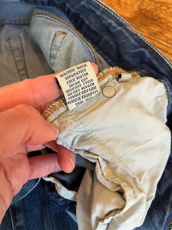 CAbi Johnny Crop Jeans Style 764 size 6 - Picture 7 of 11